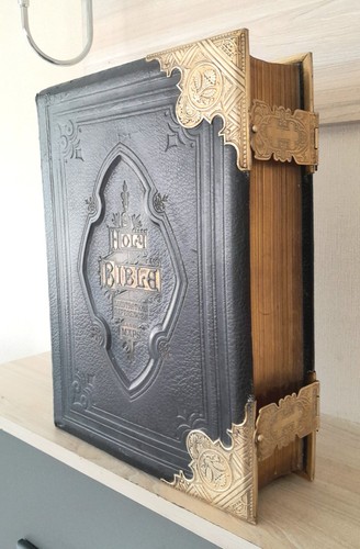 Stunning large antique holy - stunning,