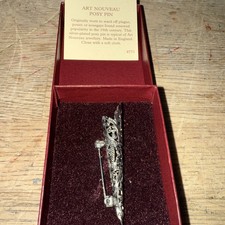 PAST TIMES Vintage Gold Plated