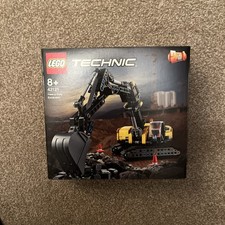 Lego Technic 42121 - Heavy Duty Excavator - BNIFSB - Retired Model