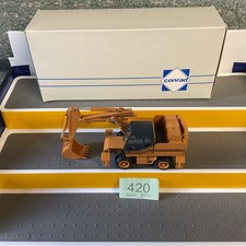 Conrad Case Poclain (lot 420)