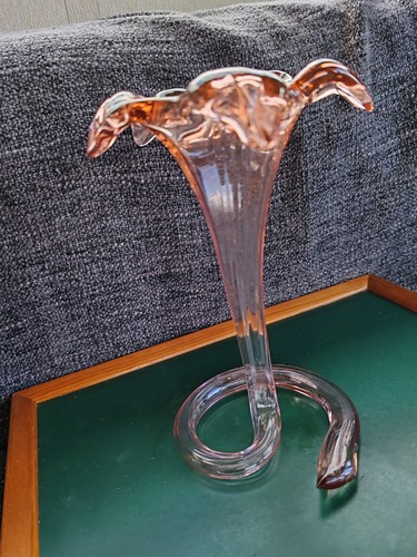 Vintage pink glass lily - glass, vase