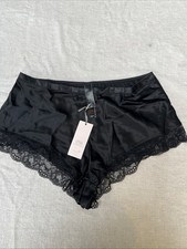M&S Rosie Black Silk/Lace