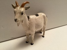 ROYAL DOULTON NIGERIAN POT