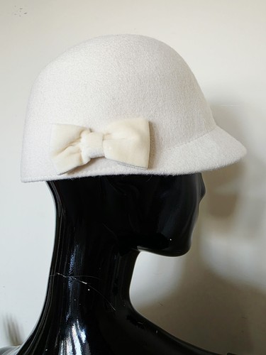 Beautiful 100 wool felt - beautiful,
