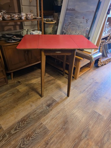 Remploy red formica - remploy, drop