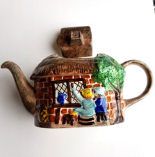 Tony Wood ceramic teapot