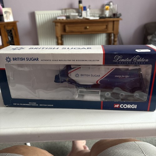 Corgi curtainside axle - corgi, 3-axle