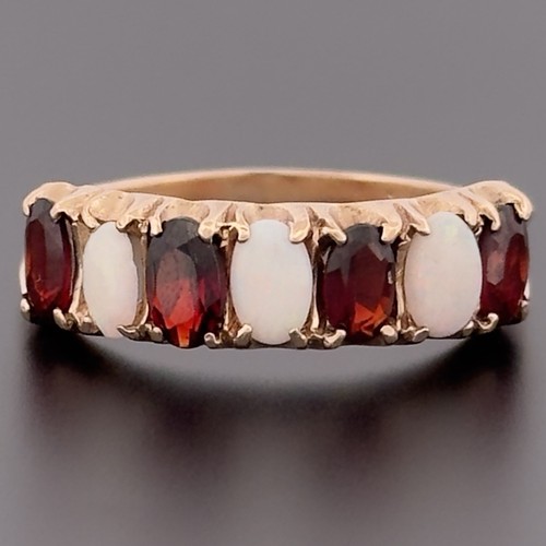 9ct yellow gold opal garnet - gold,