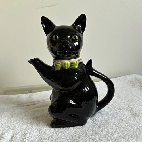 Tony wood studio pussy - tony,