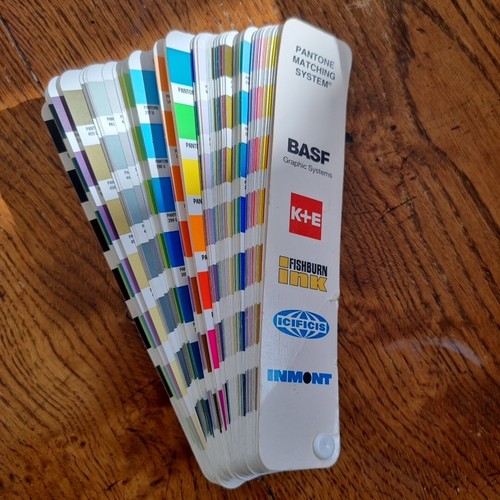 Pantone formula guide euro - guide,