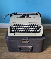 Vintage Typewriter Remington