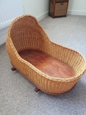 Vintage - Natural Wicker Baby