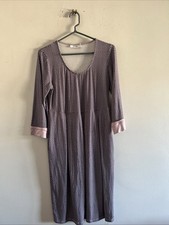 Myrine Dress In Purple. Medium Size Lovely Condition. Two Pockets