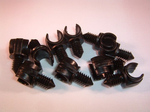 10mm fuel pipe clip - 10mm, kitcar