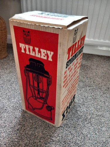 Brand new tilley - a,