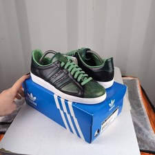 *RARE* UK 8 - adidas Originals