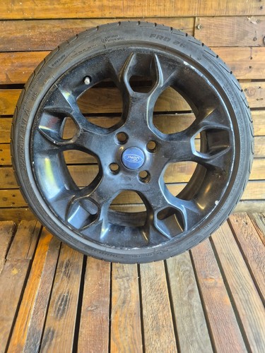 Ford fiesta mk7 zetec - 17",