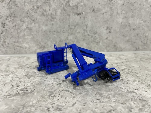 Corgi blue hiab - only,
