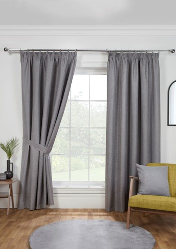 Pencil pleat blackout - pencil,