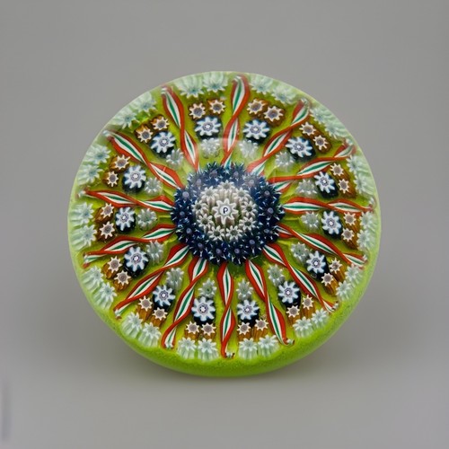 Perthshire paperweight green - paperweight,