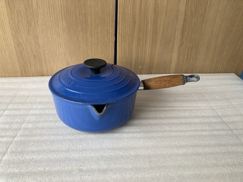 Vintage creuset cast - creuset, iron