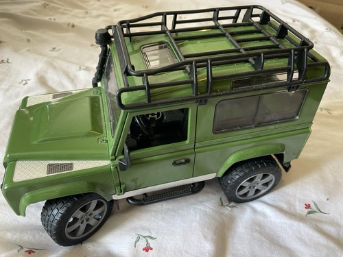 Bruder land rover car toy - rover, (has