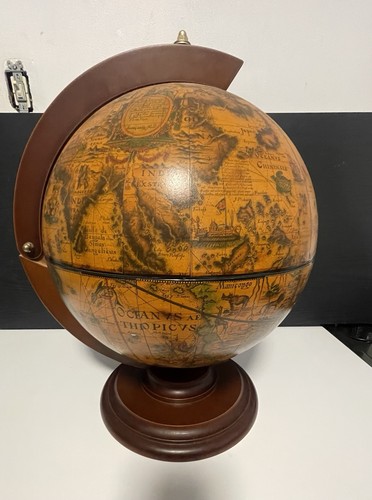 Vintage italian world globe - vintage,