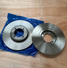 NEW PAIR FRONT BRAKE DISCS OE
