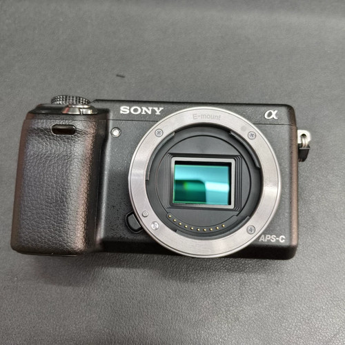 Sony alpha nex - alpha, nex-6
