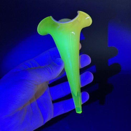 Antique vaseline uranium glass - uranium,