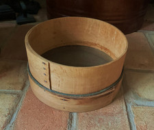VINTAGE BENTWOOD RUSTIC FLOUR