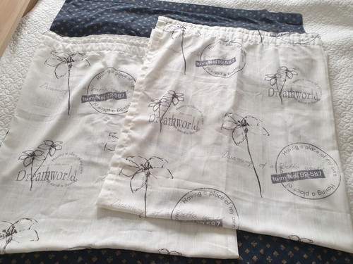 Semi sheer white shabby - 2x,