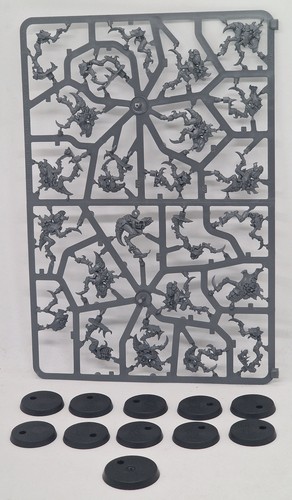 Warhammer 40k tyranids - warhammer,