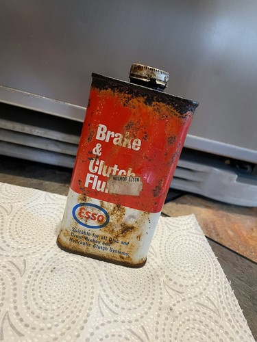Old esso oil can - old,
