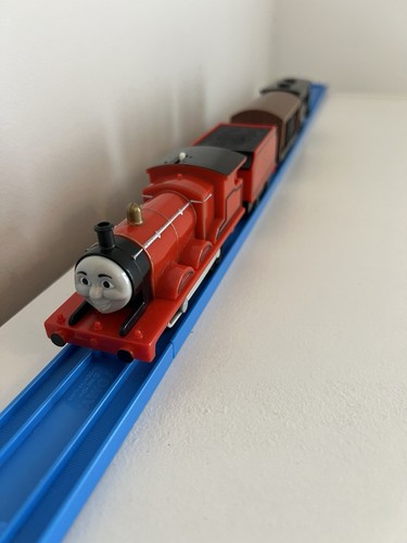 Tomy trackmaster james no5 - james,
