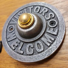 Victorian Style Retro Round