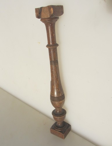 Antique wooden column - wooden, old