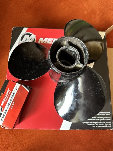 Boat propellor mercury - -,
