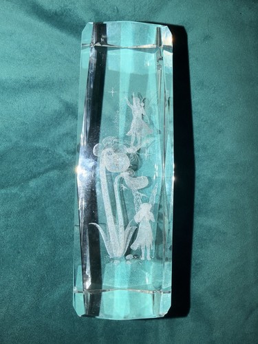 Vintage laser etched - 3d,