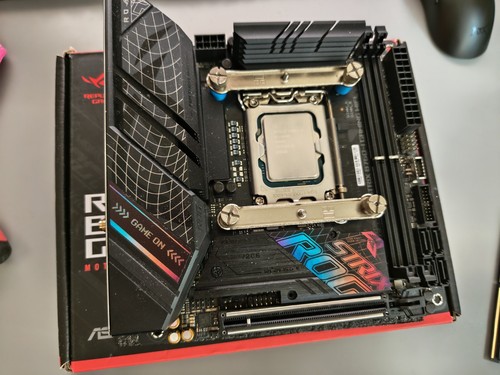 Asus rog strix b760 gaming - strix, b760-i