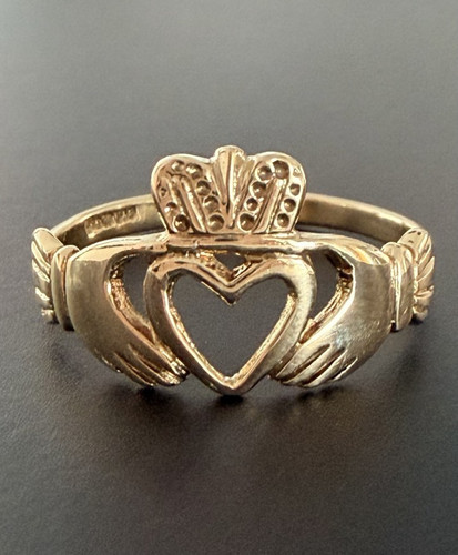 9ct 375 yellow - 375, claddagh