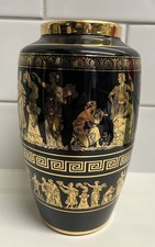 ST Black Urn Vase 24 CARAT