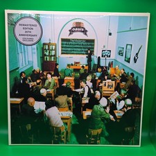 Oasis The Masterplan Coloured