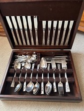 64 Piece Vintage Community