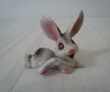 Vintage 3.25" sugar glaze porcelain figurine BUNNY RABBIT ornament figure