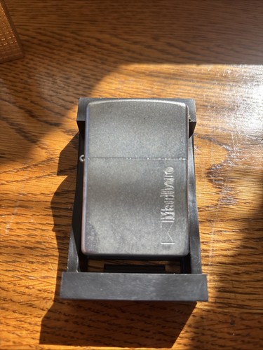 Genuine marlboro zippo lighter - genuine,