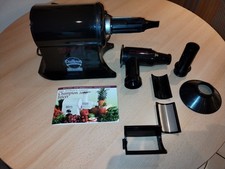 Champion 2000+ Juicer