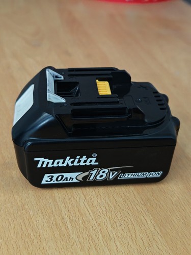 Makita bl1830b 18v 0ah - 18v, 3.0ah