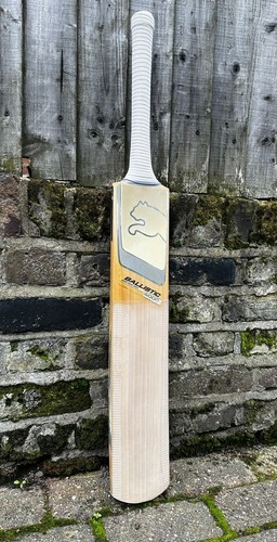 Rare carbon handle puma - carbon,