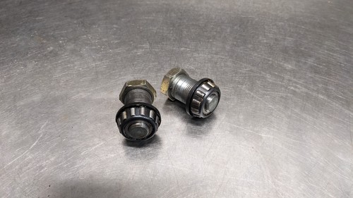 Suzuki gs650 swingarm bolts - gs650,